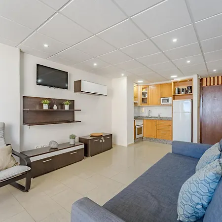 Americas Ocean View Sunsets * أرونا